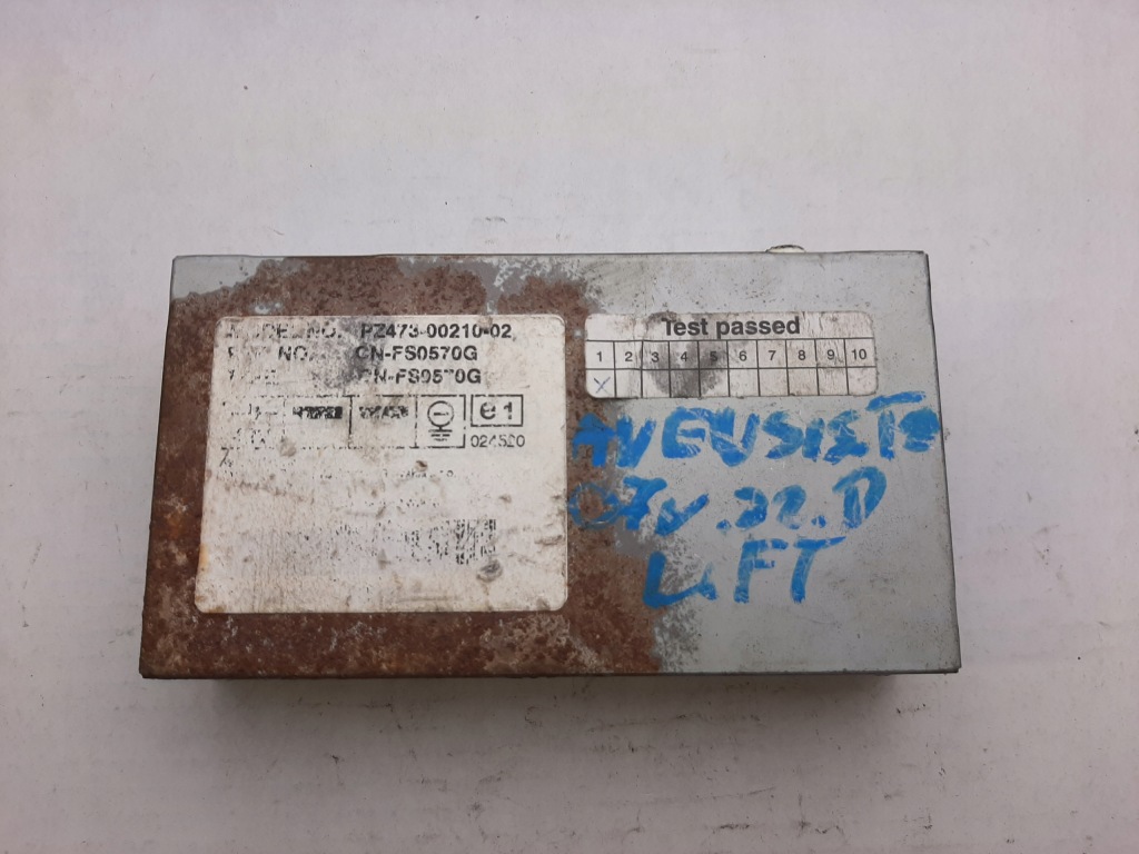 Модуль радио toyota avensis t25 pz473-00210-02 Цена