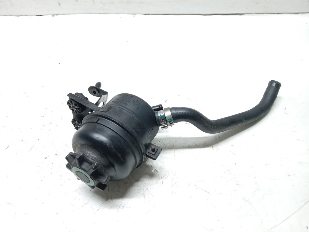 Купить Бачок усилителя bmw x1 e84