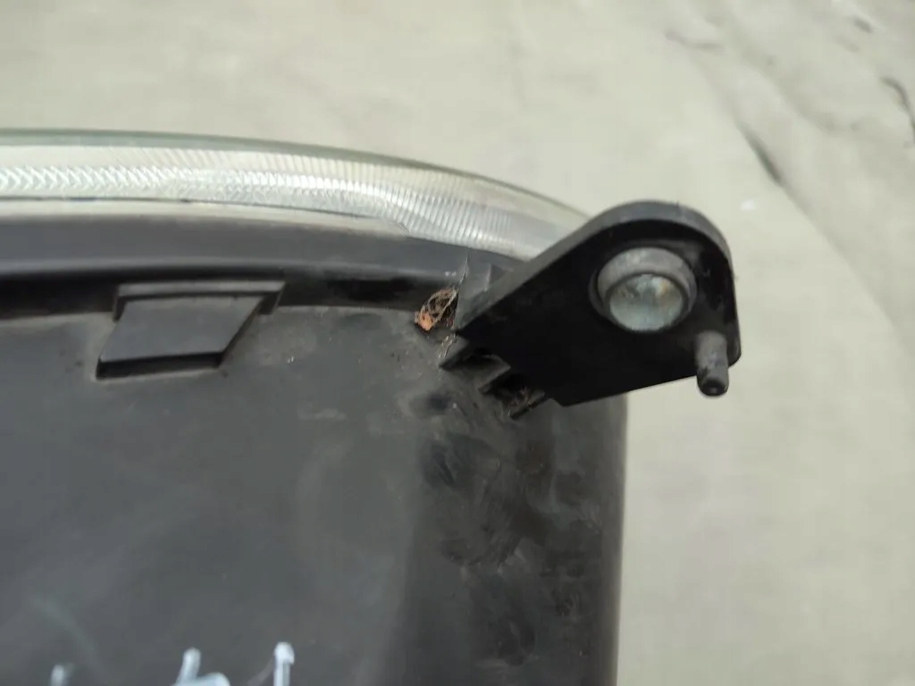 фото №9, Фара лампа перед ліва ypsilon ii 2008 fl lift