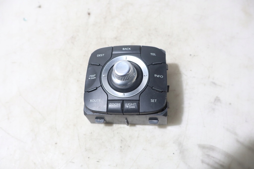 фото №1, Панель керування навігації renault laguna iii