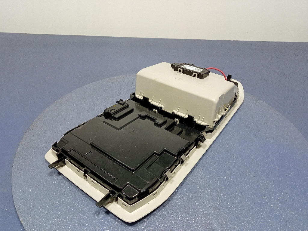 фото №8, Skoda octavia iv ліхтарі стельовий бардачок na накладки на фари 5e3959561