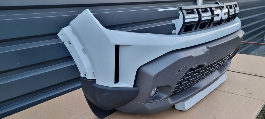 Купить Dacia duster iii 2024- бампер перед оригинал c229