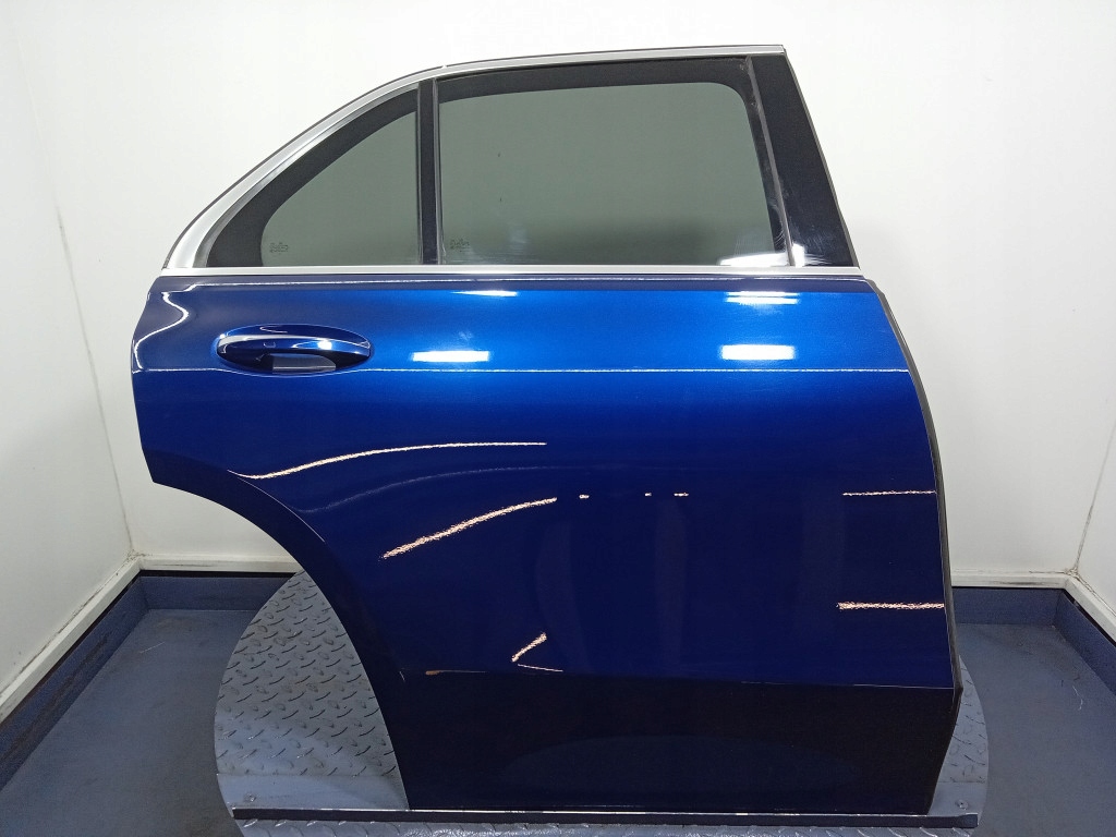 фото №1, Mercedes gle w167 дверь задняя правое задние 896 brillantblau