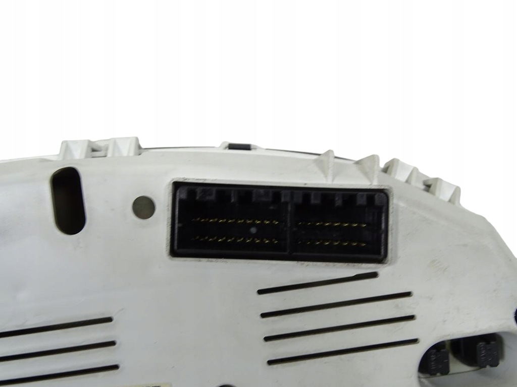 фото №8, Счетчик приборы спидометр kia carens iii 3 2.0crdi 140km 06-2012 d4ea