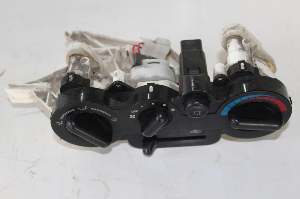 фото №1, Панель управление отопления mitsubishi eclipse 2g