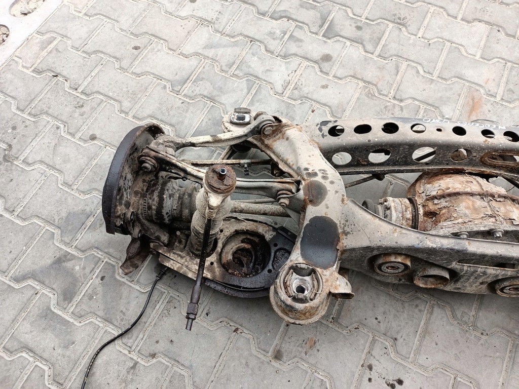 фото №2, Балка oś задняя подвеска mercedes w210