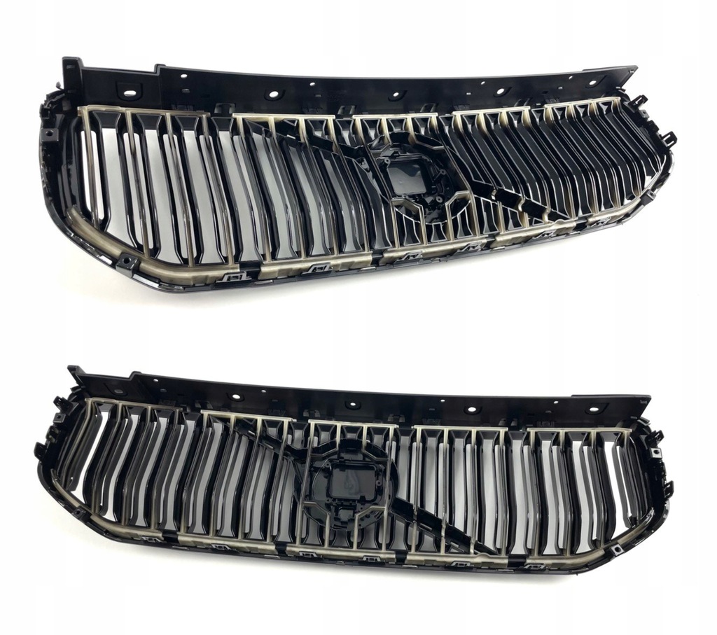 фото №10, Решётка радиатора решётка радиатора volvo xc40 lift чёрный блеск pod радар bez камеры