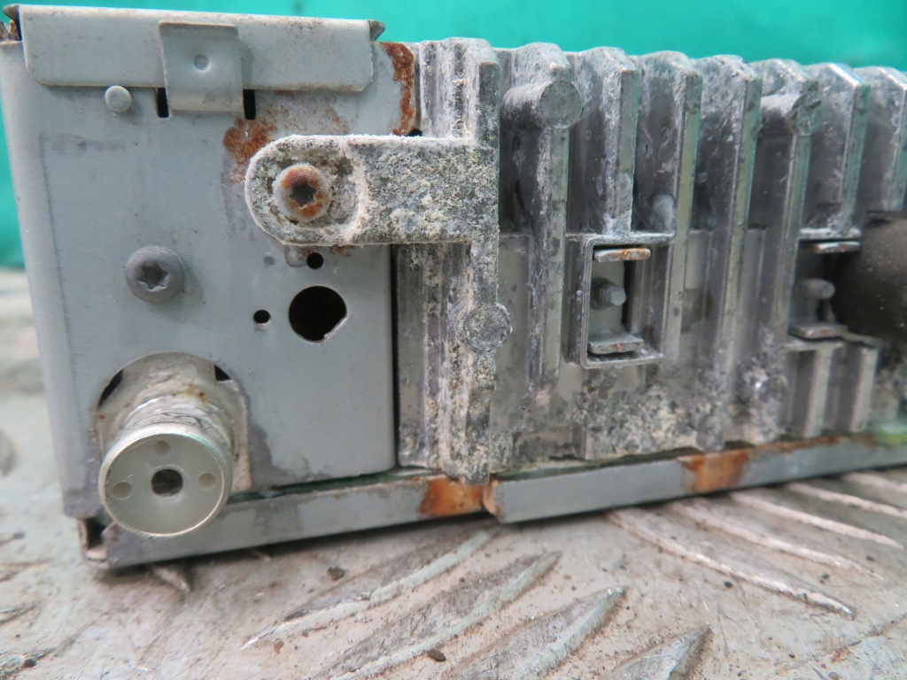 Радіопрогравач радіо bt mitsubishi canter fuso 3.0 21r Зі Шроту