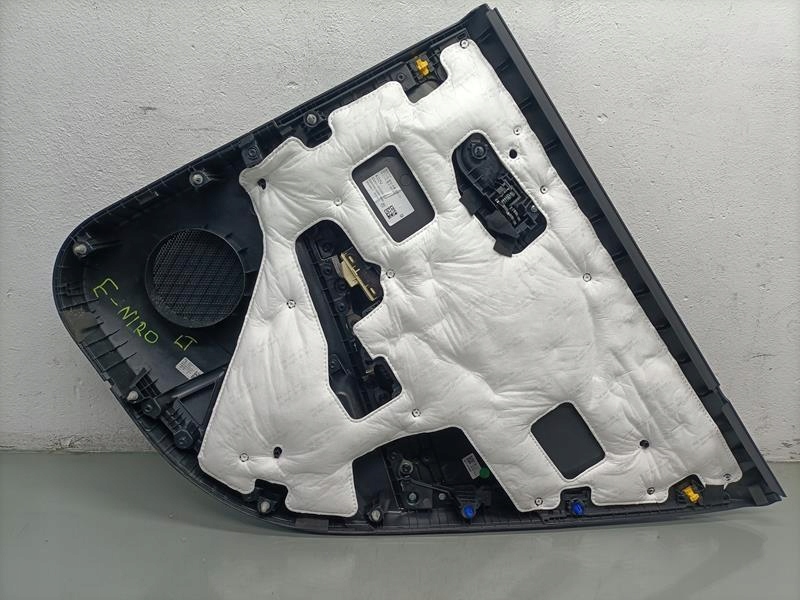 фото №3, Оббивка двері лівий задня kia niro ev ii 83301-at020ccv