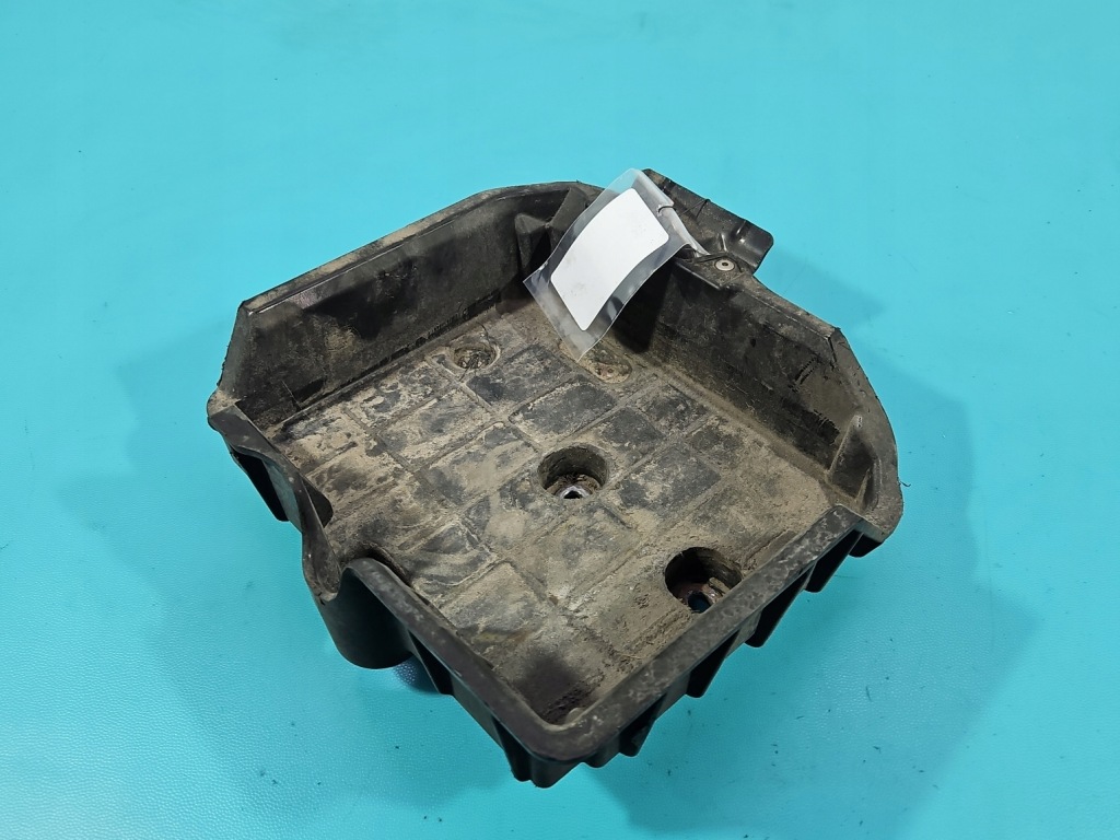 Купити Основа акумулятор toyota corolla e21 19-