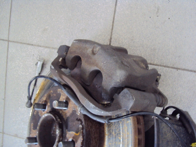 фото №3, Поворотный кулак правый перед range rover sport l320 05-