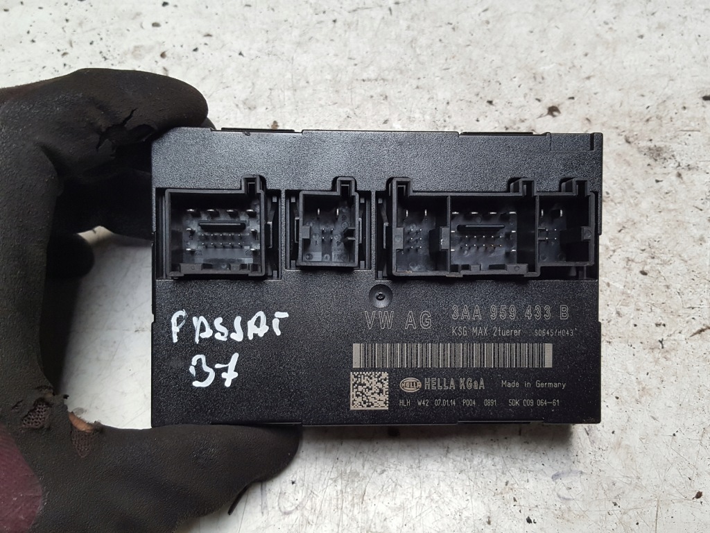 фото №1, Vw passat b7 10-14r модуль комфорта 3aa959433b