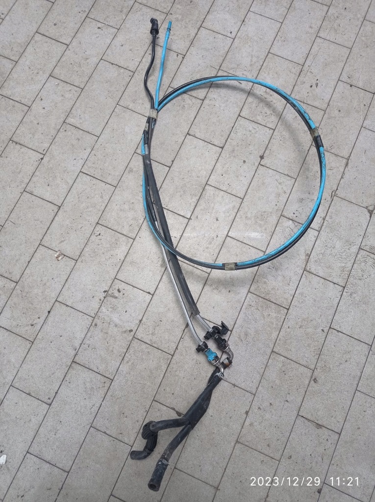 фото №1, Шланг топлива vw sharan оригинальный номер 7n0200059ad