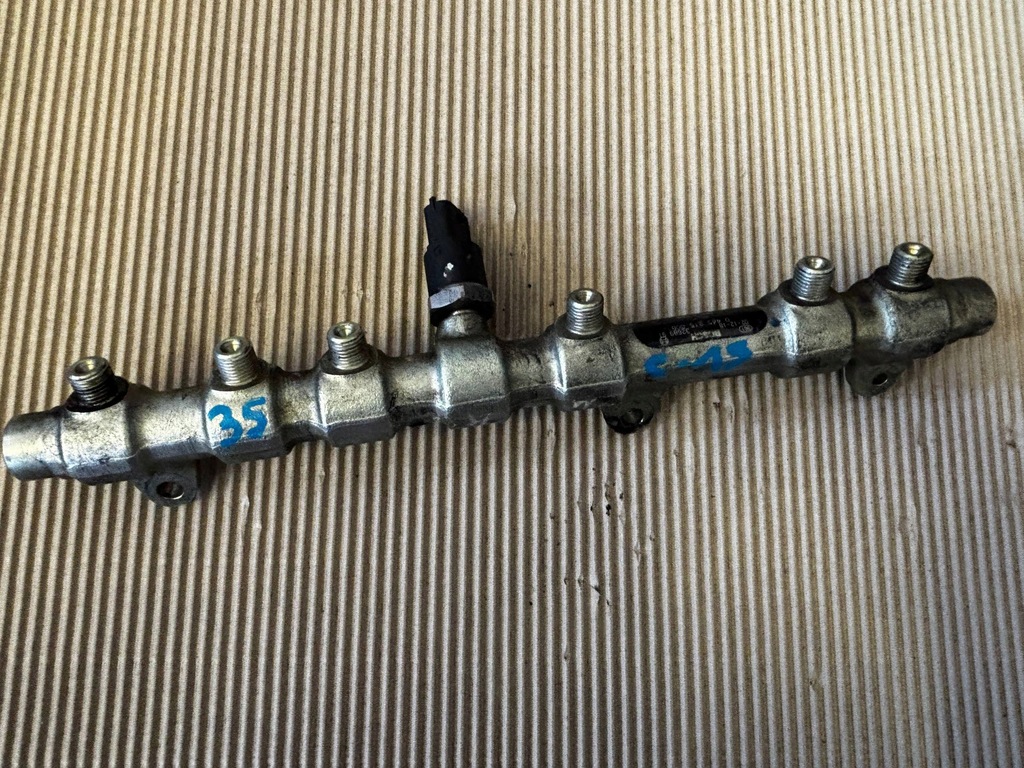 фото №1, Alfa romeo 159 2006 молдинг впрыскная