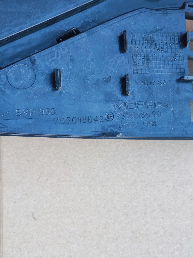 фото №6, Решётка бампера передний lancia ypsilion iii lift 2015--