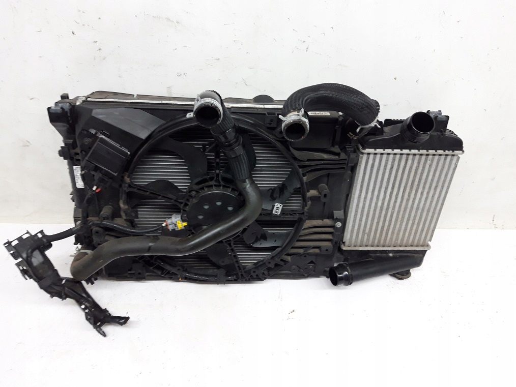 фото №1, Renault clio v 1.0 tce 2019- радиатор вентилятор комплект