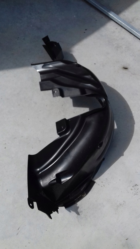 фото №1, Renault captur подкрылок задняя задние правое 767480587r