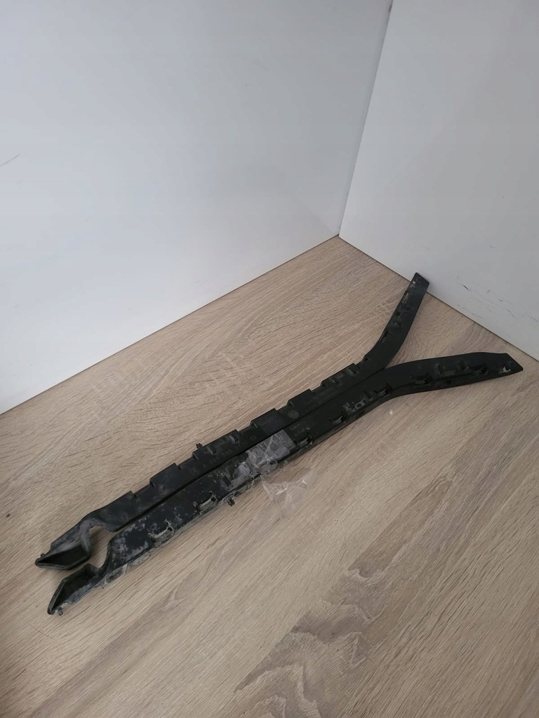 фото №9, Направляющая бампера правый задняя mercedes w204 2048800830