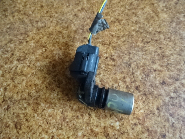 фото №1, Toyota hilux 07r датчик пального насоса