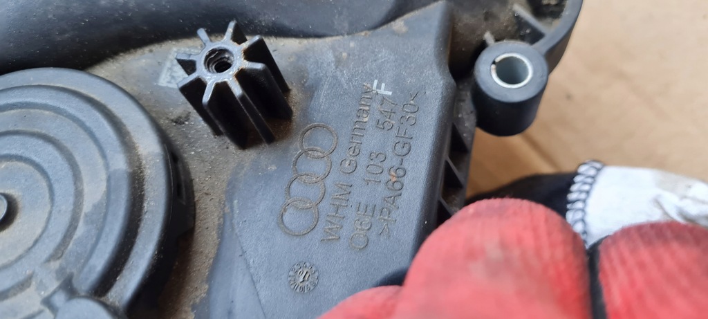 фото №9, S4 b8 клапан вентиляція картера повітря 3.0 tfsi 06e103547f cak ccb