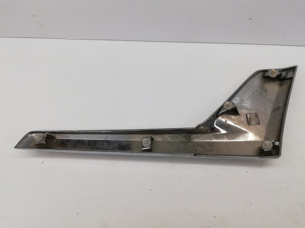 Правая молдинг бампер pod фара land cruiser Недорого