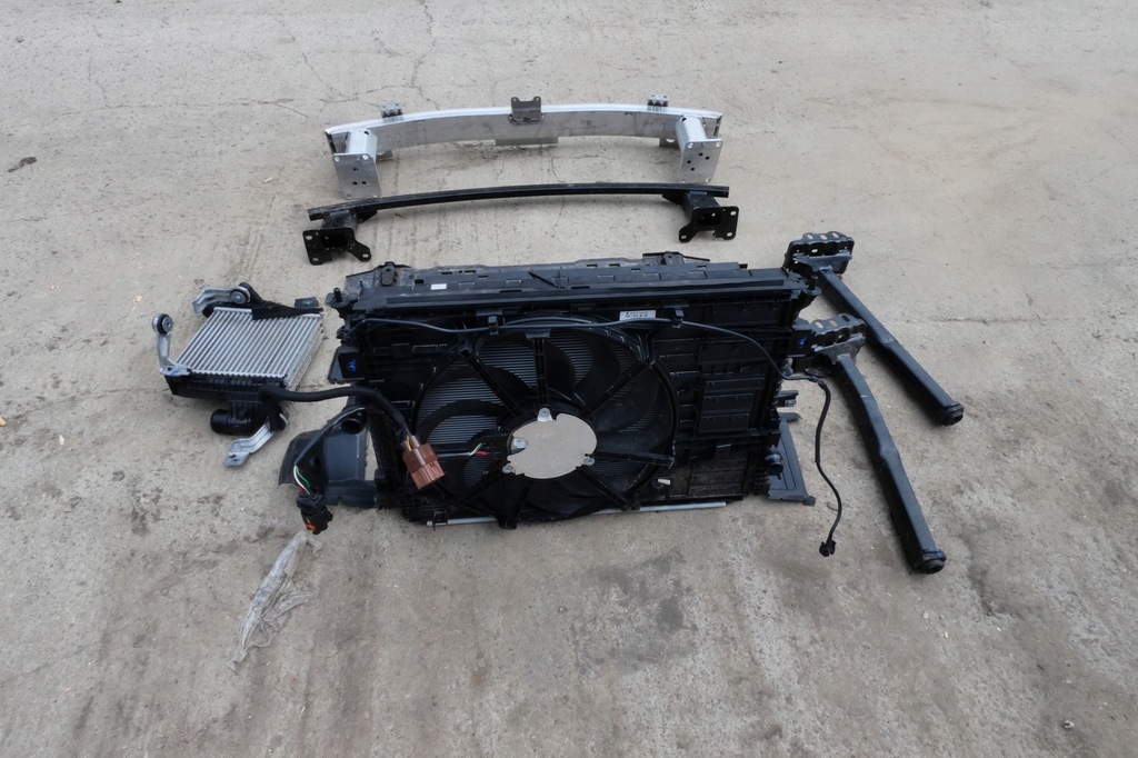 фото №5, Peugeot 408 kompletny перед бампер капот лампи evh