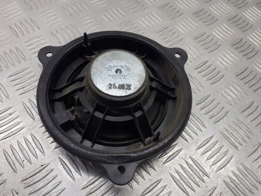 фото №3, Динамік правий задня nissan note e11 1.4 28156-av700