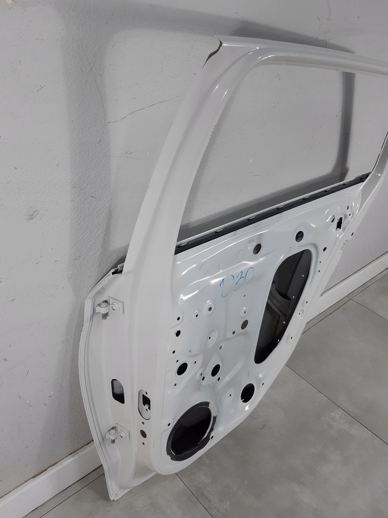 фото №11, Skoda kamiq 19- дверь правое задние правый задняя