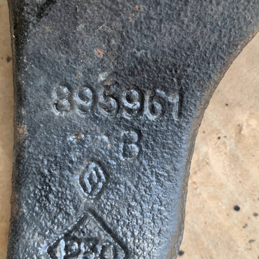 фото №3, Кронштейн кронштейн двигуна 895961 renault trafic 2.0