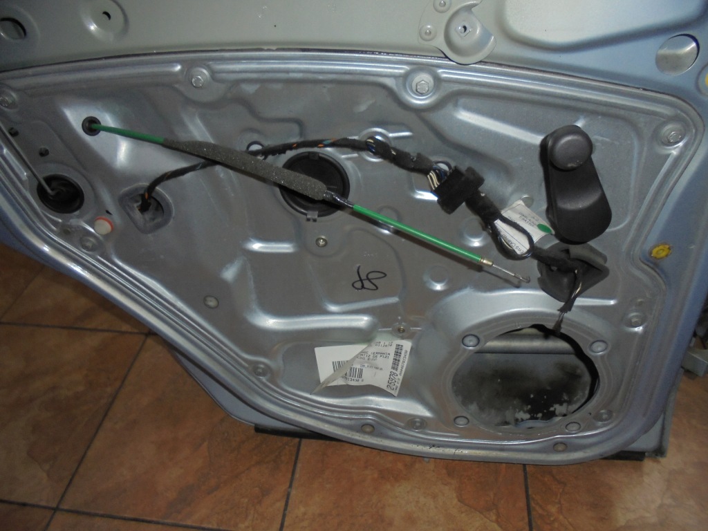 фото №1, Fiat stilo 1.9jtd 03' механизм дверь левый задняя hb