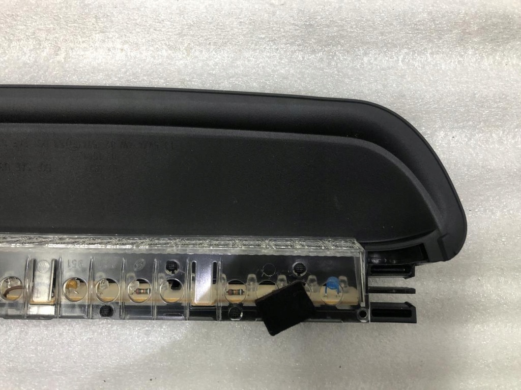 фото №3, Третий свет стоп 6927017 bmw e60