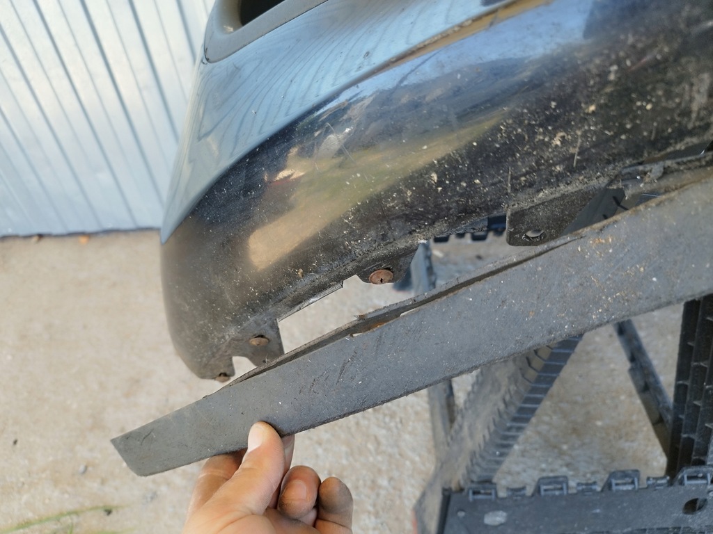 фото №11, Бампер перед передний kia picanto ii 2011-2014 цвет z1 5 дверь