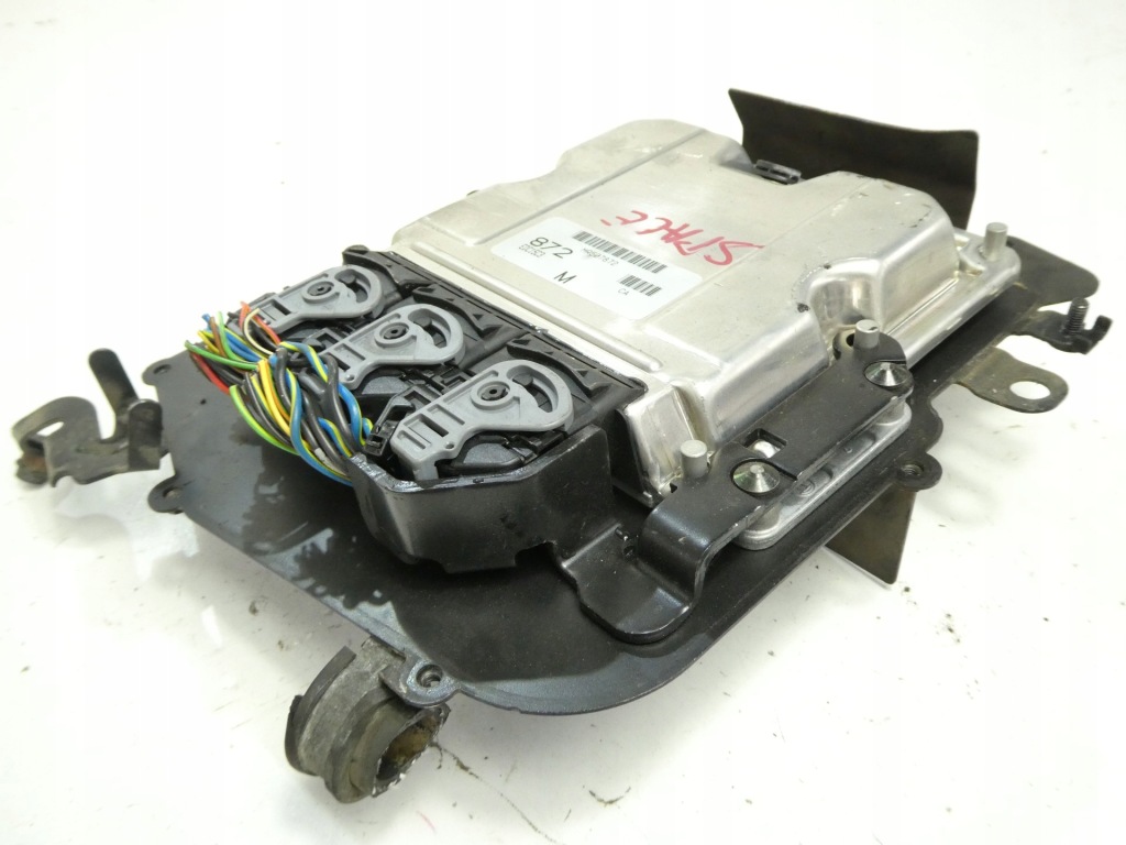 фото №1, Блок управления двигателя mitsubishi space star i 1.9d