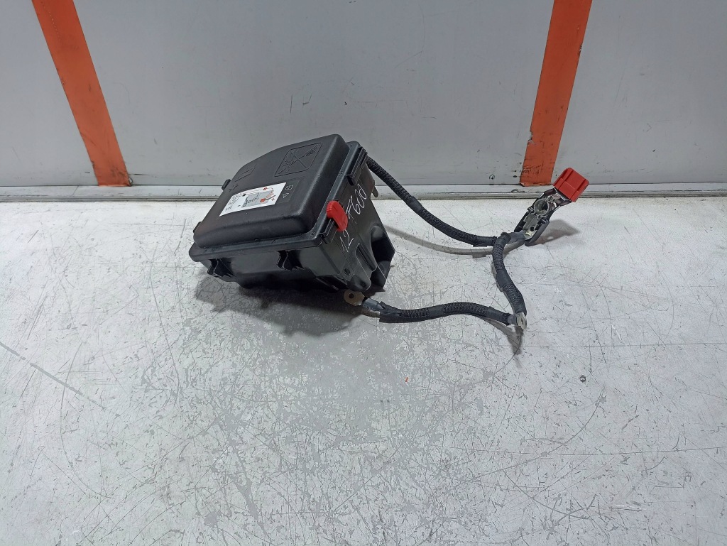 фото №1, Fiat 600 коробка запобіжників 1.2 thp hybrid