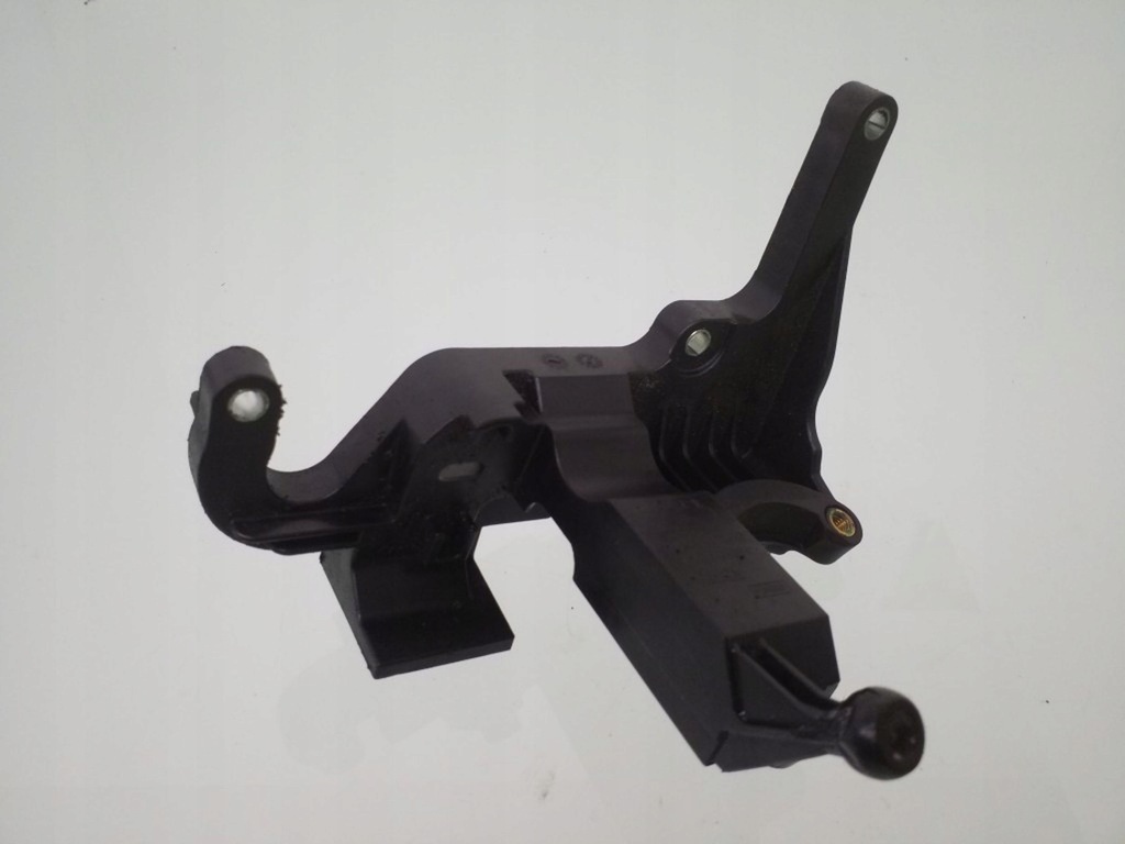 фото №1, 2012 ford fiesta частина двигуна av6q9b470ad