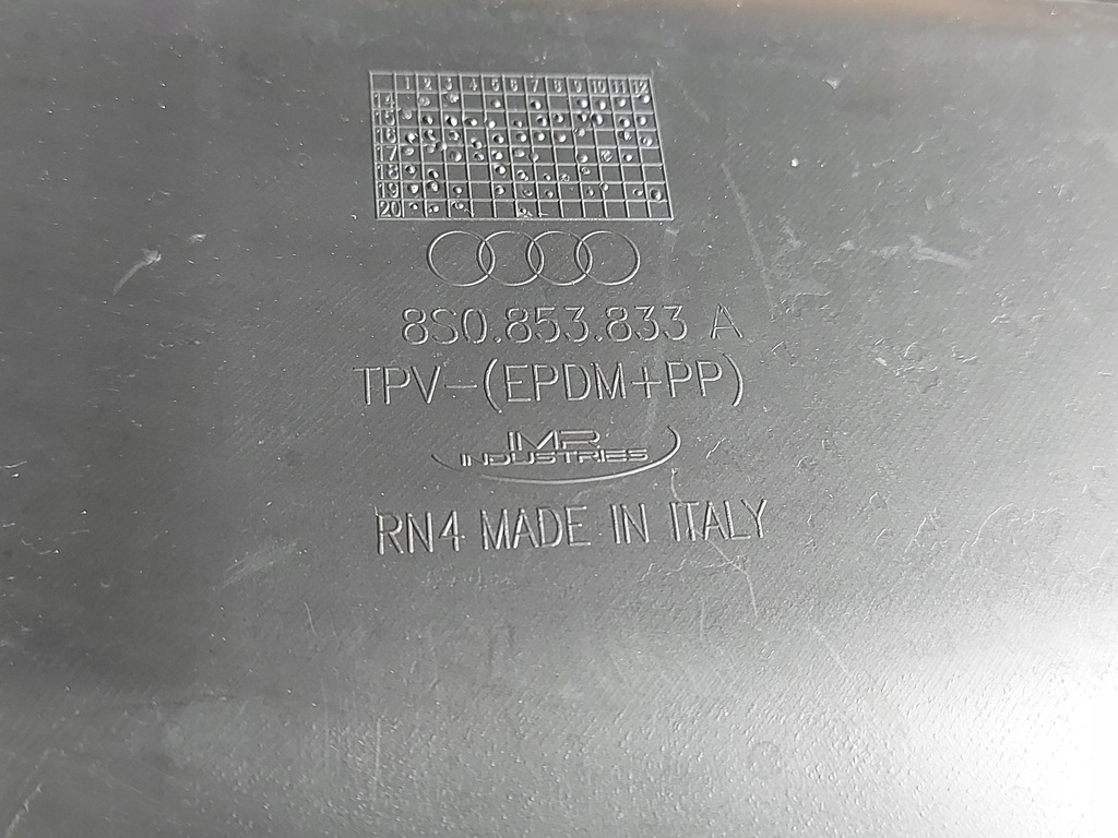 фото №6, Audi tt брызговик набор правый левый model 8s