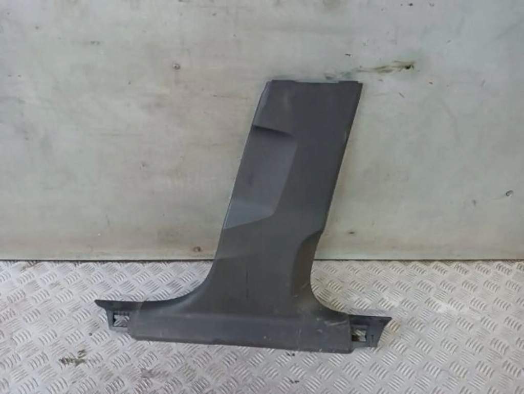 фото №1, Защита обшивка стойка правое audi a4 b9 8w0867240