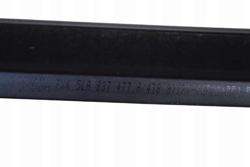 фото №5, Skoda enyaq молдинг оконная дверь перед левая iv 50 2023 rhd