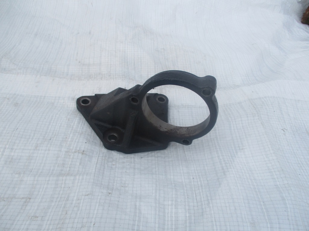 фото №1, Підпора кронштейн кронштейн піввісь nissan primera p12 2.0 16v