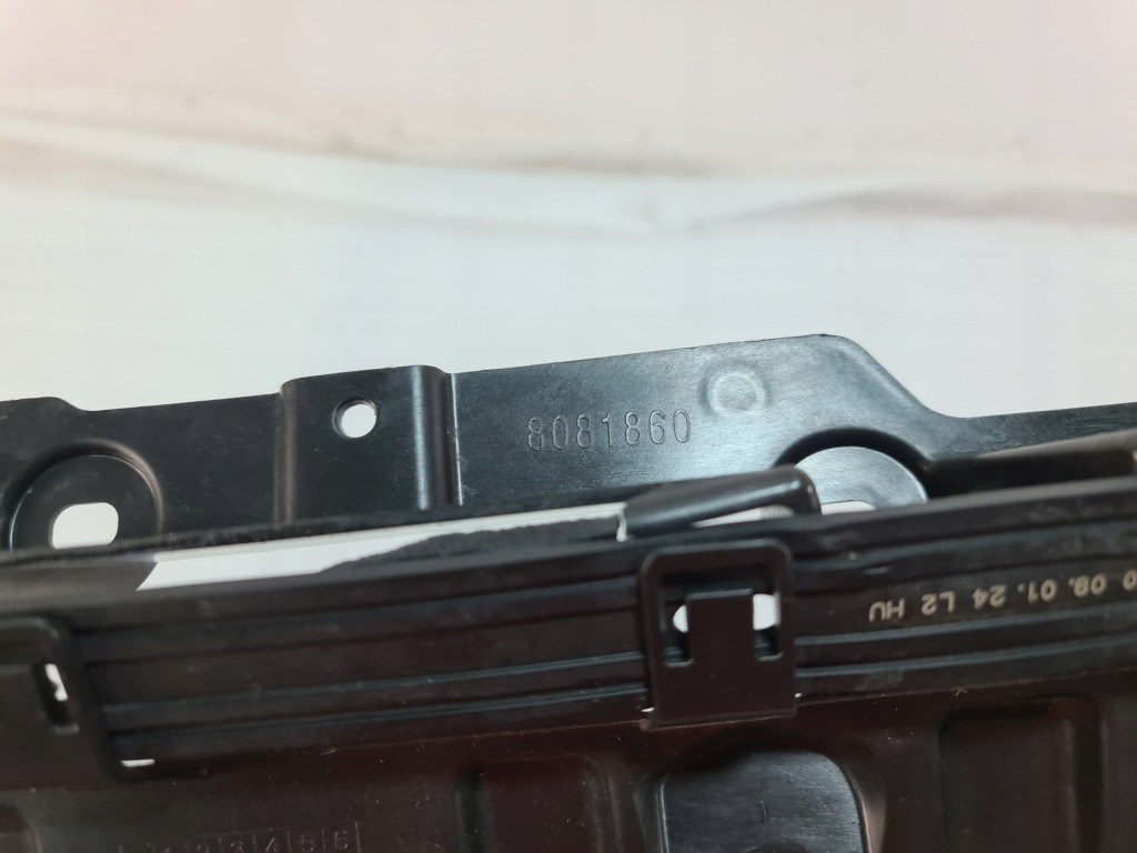 Bmw g31 g30 lci напрямна кронштейн бампера задня датчик задній 8494948 Недорого