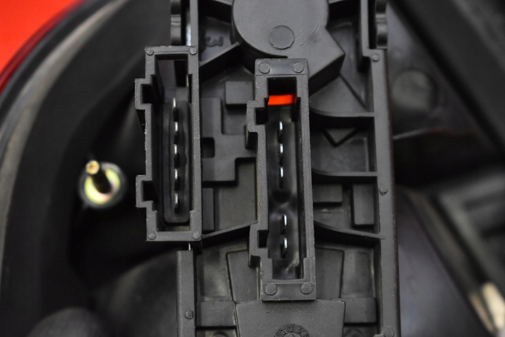 фото №7, Лампа правая задняя задняя 6k5945096g seat cordoba 1 i sedan lift 99-03