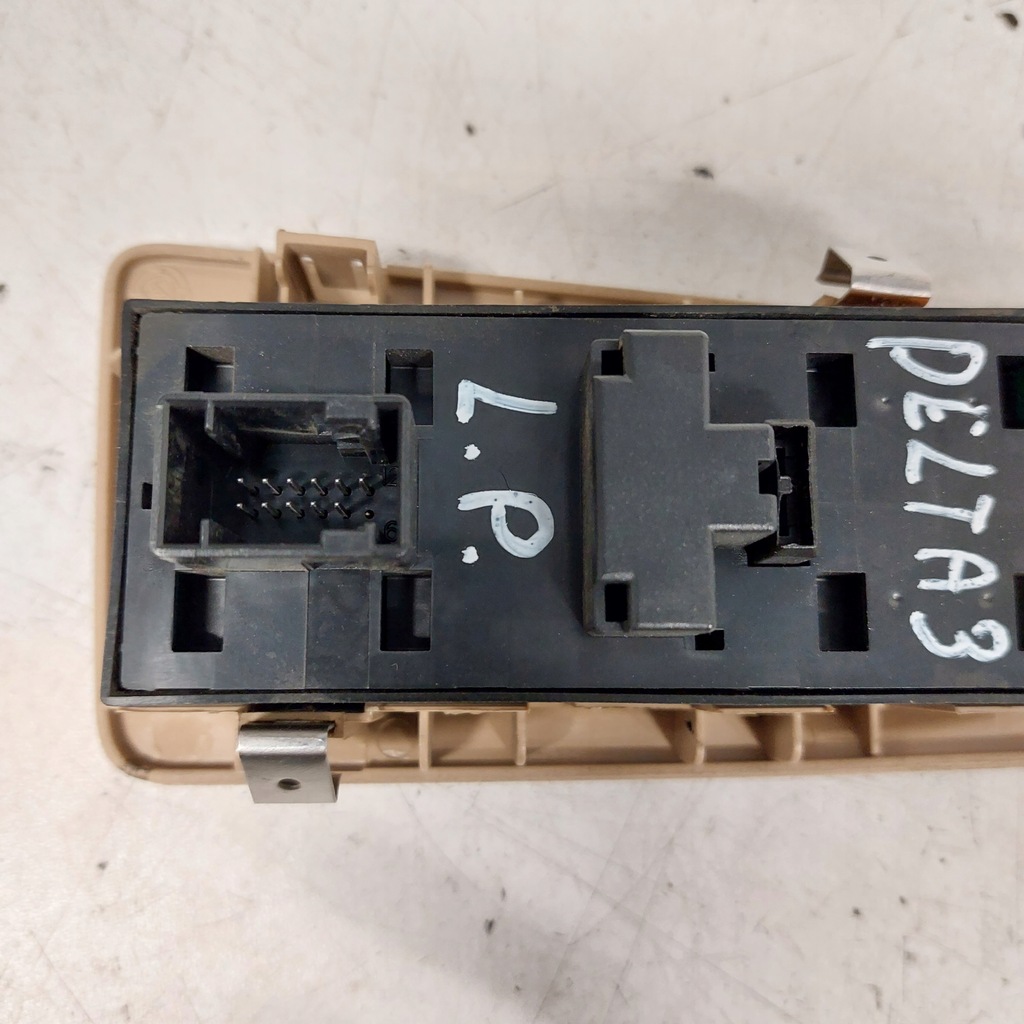 фото №10, Lancia delta 3 iii панель перемикач вікон водія лівий перед 735474937