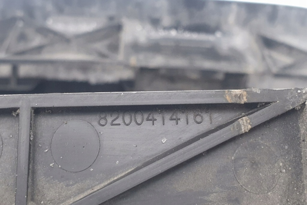 фото №9, Решітка радіатора nissan primastar фургон x83 8200414161 2.0l дизель 84kw 2007