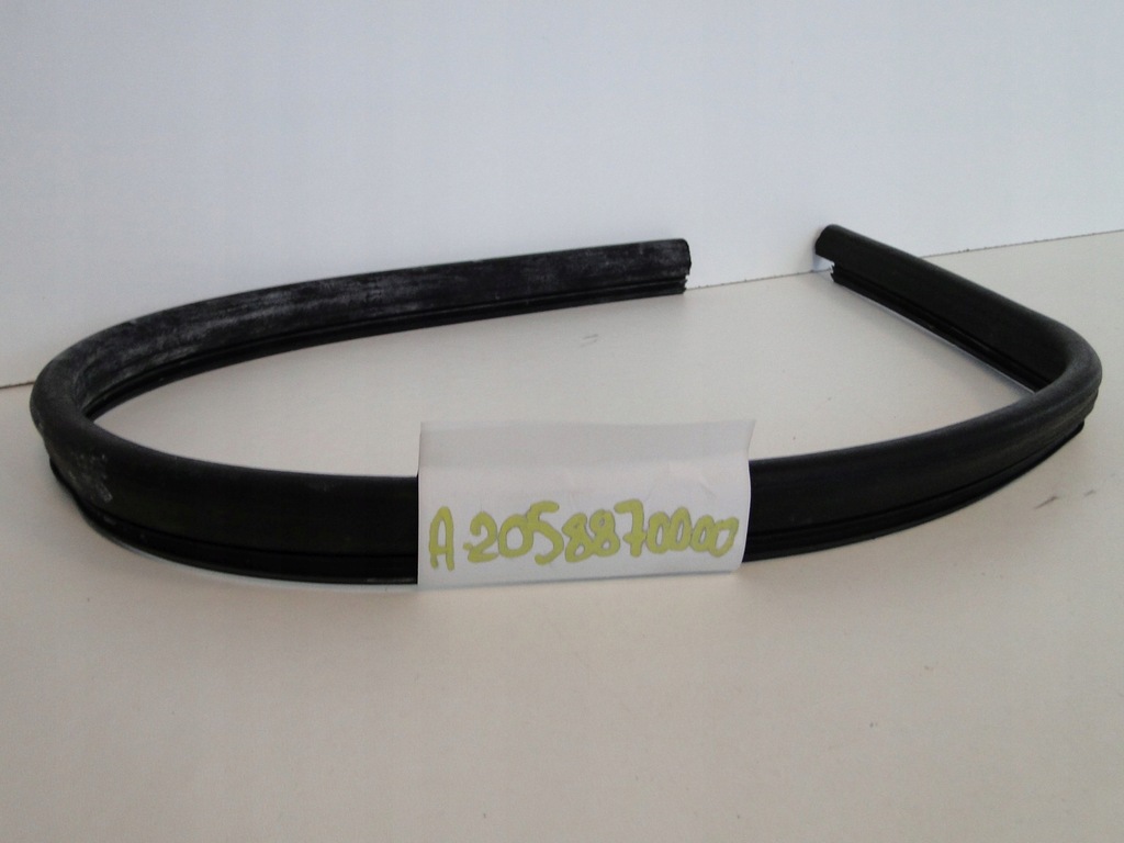 фото №5, Mercedes c w205 205 прокладка левая жабо капот