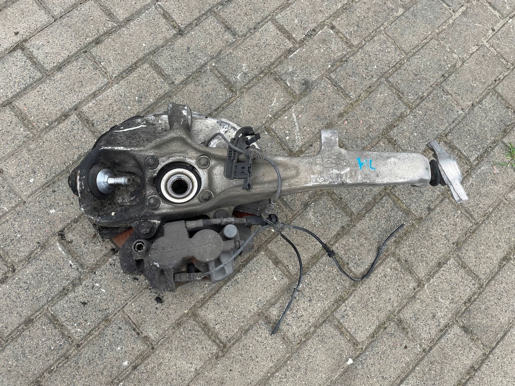 фото №5, Mercedes ml 166 поворотный кулак правая перед ступица 16610