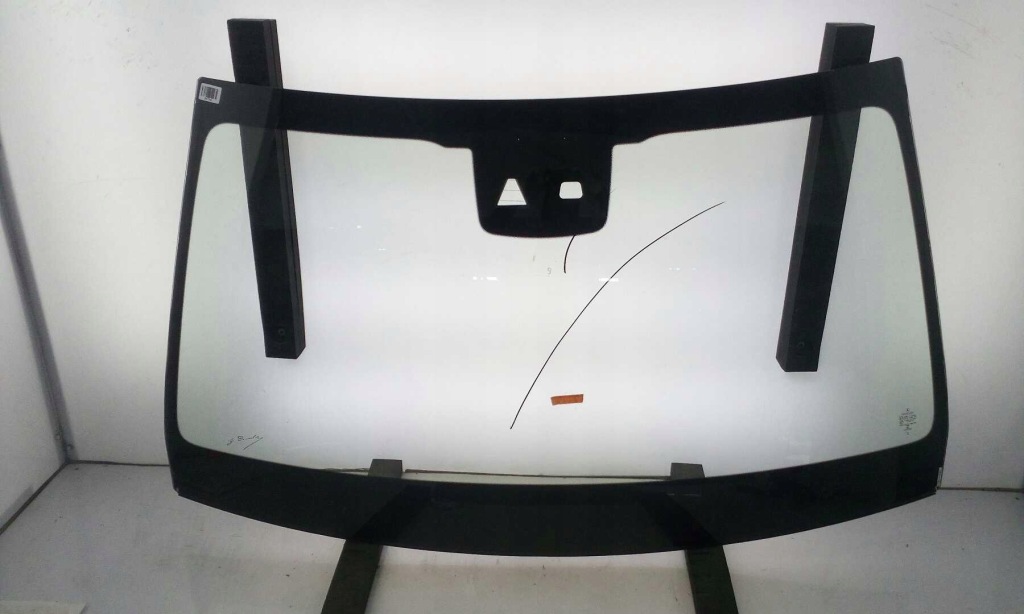 фото №1, Стекло лобовое mercedes glc x253 2015-2022 оригинал