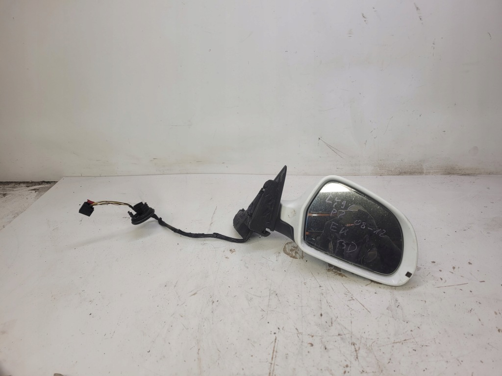 фото №1, Дзеркало зовнішнє праве audi a3 8p lift ly9c eu