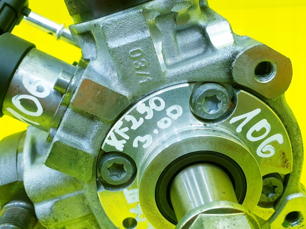 фото №8, Насос впрыскная jaguar xf250 xj rrs 3.0d 306dt