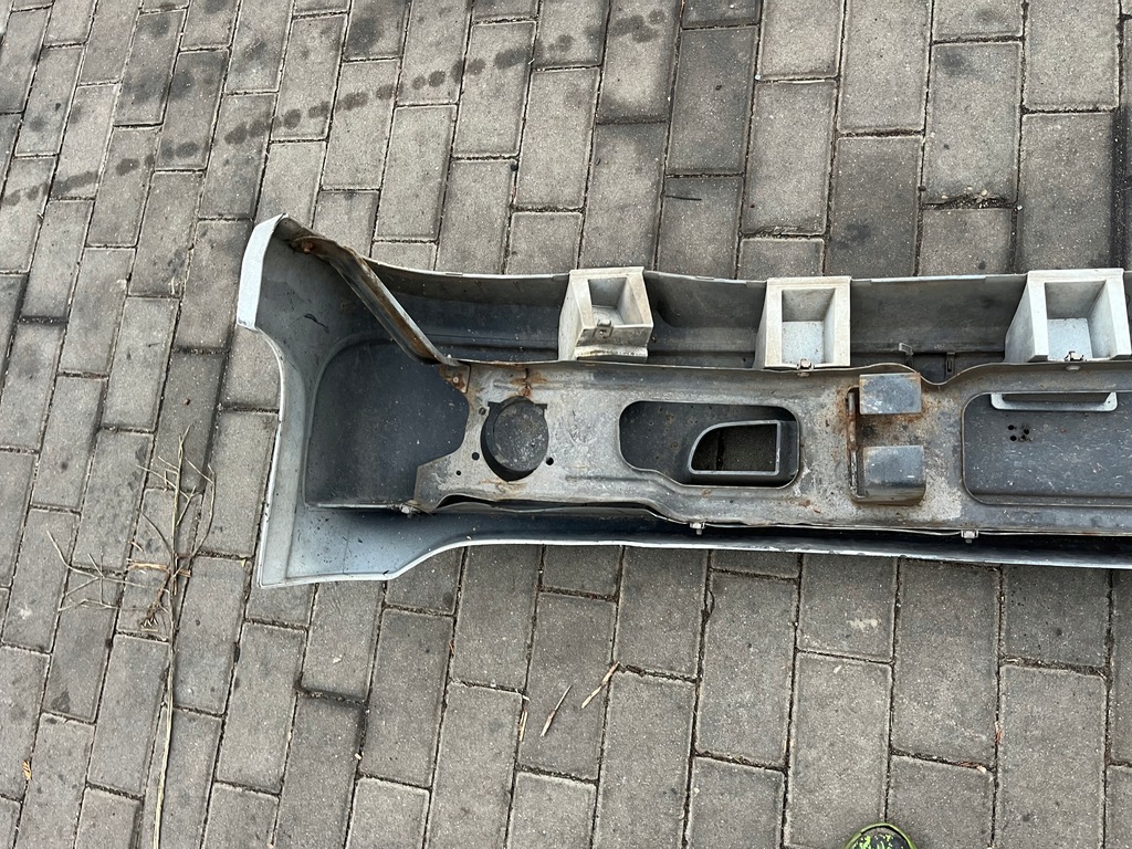 фото №10, Бампер перед передний renault maxity nissan cabstar