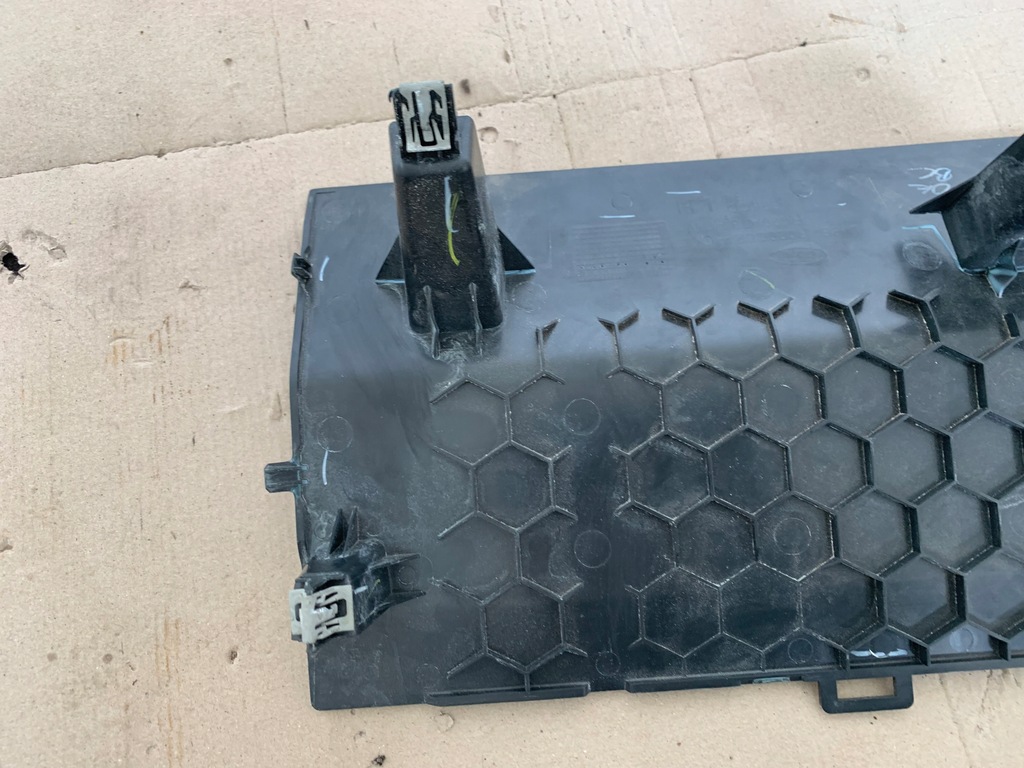 фото №9, Ford mustang mach-e rwd 21r 75.7kwh защита коробка предохранителей